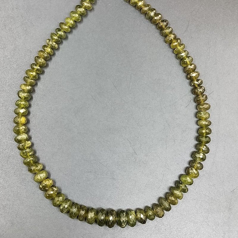 Peridoto Naturale in Perline Forma Rondelle Sfaccettato a Mano Foro Passante 06-10mm
