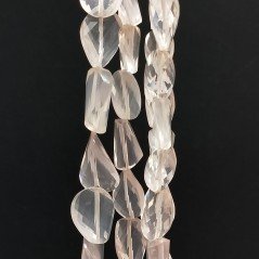 Quarzo Rosa Naturale in Perline Forma Goccia Twist Sfaccettato a Mano Foro Passante