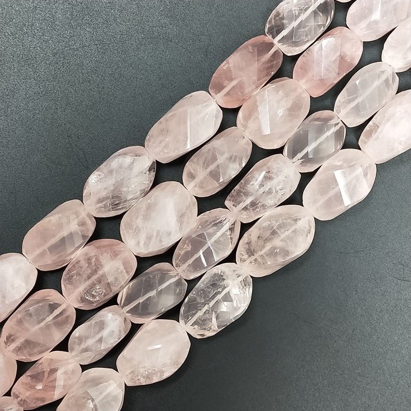 Quarzo Rosa Naturale in Perline Forma Goccia Twist Sfaccettato a Mano Foro Passante
