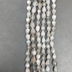 Pietra Di Luna Grigia Naturale in Perline Forma Goccia Tondo Sfaccettato a Mano Foro Passante