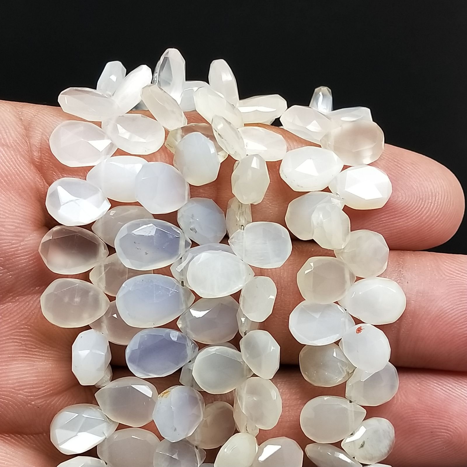 Pietre di Luna Bianca Naturale in Perline Forma Goccia Piatto Sfaccettato a Mano Foro Laterale 6X8mm