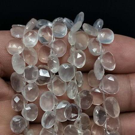 Quarzo Rosa Naturale Perline Forma Cuore Piatto Sfaccettato a Mano Foro Laterale