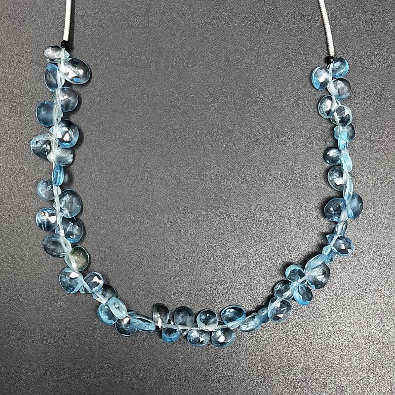 Topazio Azzurro Blu Svizzera Naturale Perline Forma Cuore Piatto Sfaccettato a Mano Foro Laterale
