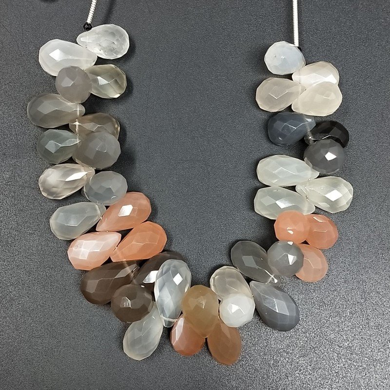 Pietra di Luna Multicolore Naturale in Perline Forma Goccia Tondo Sfaccettato a Mano Foro Laterale