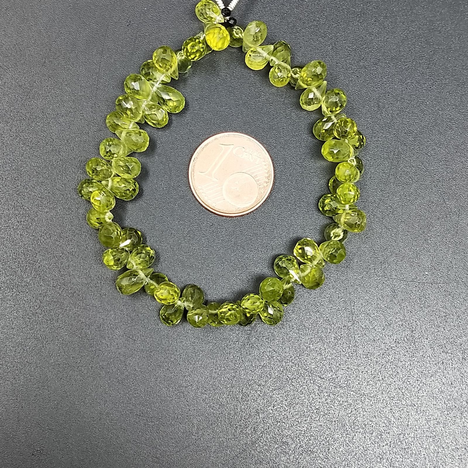 Peridotto Naturale in Perline Forma Goccia Tondo Sfaccettato a Mano Foro Laterale