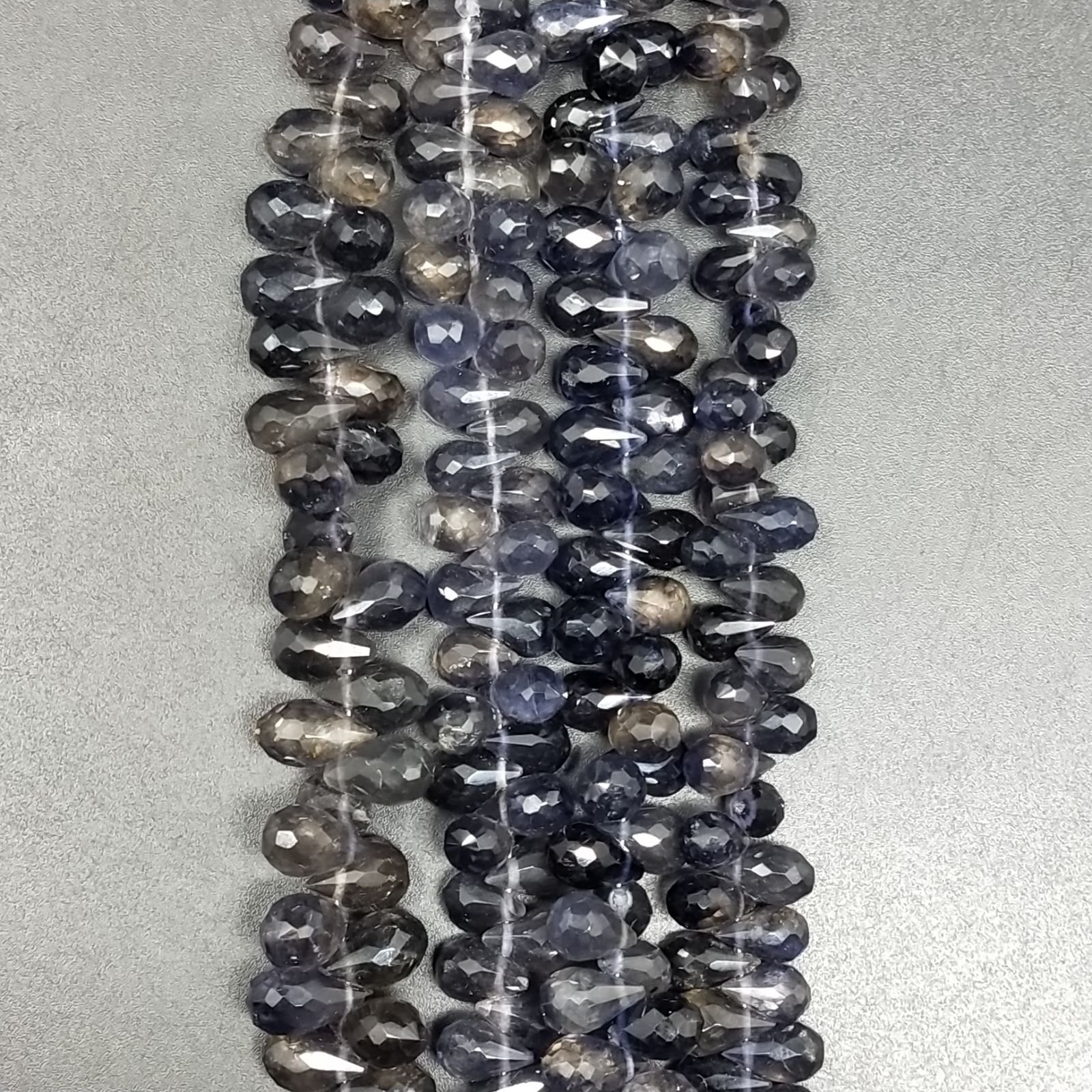 Iolite Naturale in Perline Forma Goccia Tondo Sfaccettato a Mano Foro Laterale