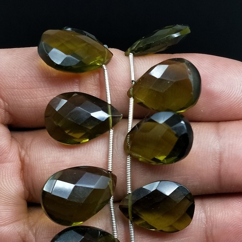 Peridoto Idrotermale in Perline Forma Goccia Piatto Sfaccettato a Mano Foro Laterale