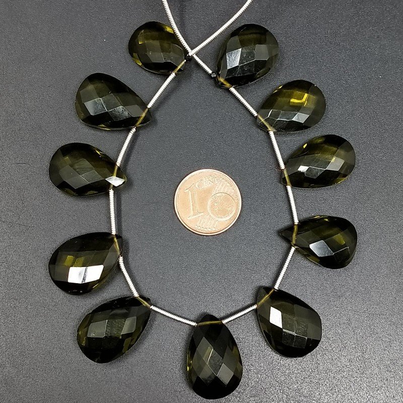 Peridoto Idrotermale in Perline Forma Goccia Piatto Sfaccettato a Mano Foro Laterale