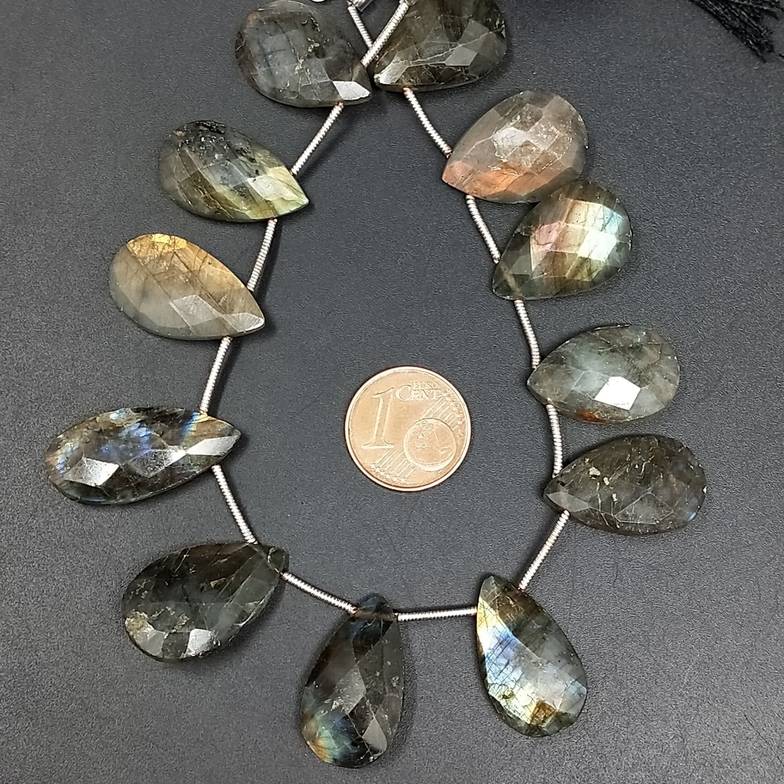 Labradorite Naturale in Perline Forma Goccia Piatto Sfaccettato a Mano Foro Laterale 10-24X20-36mm