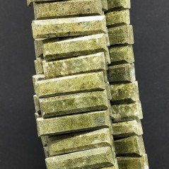 Serpentite Naturale Perline Forma Frange Rettangolare Piatto Sfaccettato a Mano Piatto Foro Laterale