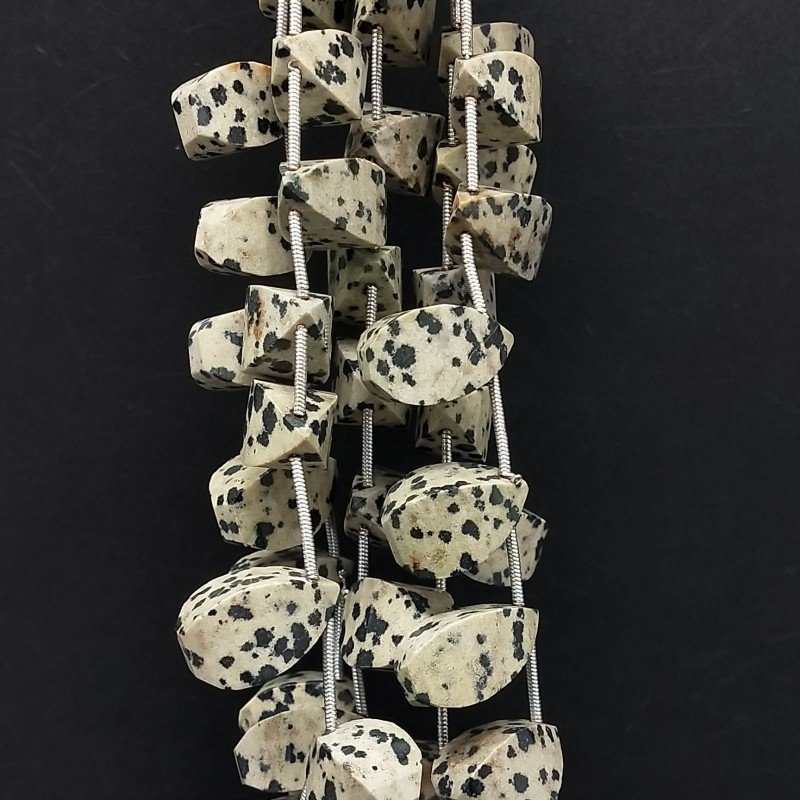 Diaspro Dalmata Naturale Perline Forma Gocce Twist Sfaccettato a Mano Foro Laterale