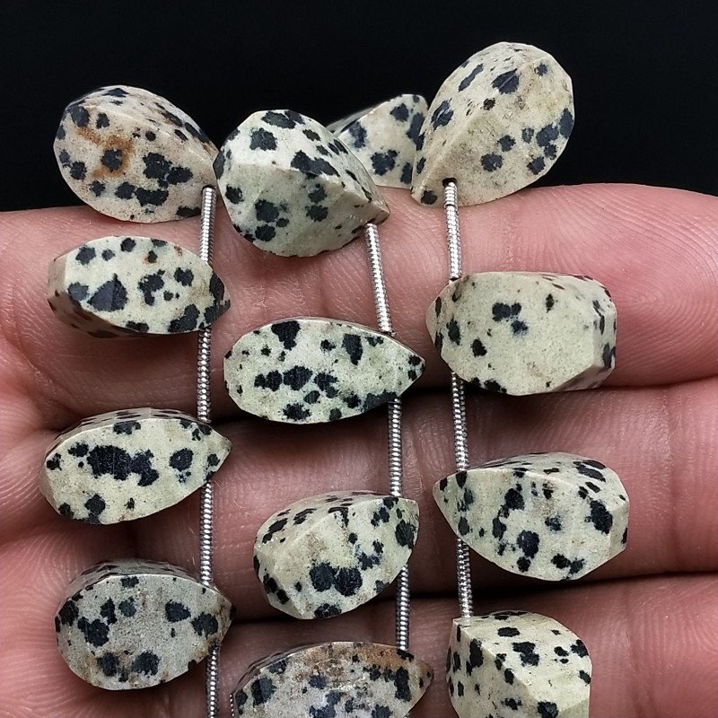 Diaspro Dalmata Naturale Perline Forma Gocce Twist Sfaccettato a Mano Foro Laterale