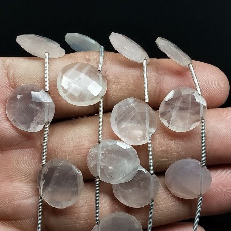 Quarzo Rosa Naturale Perline Forma Briollette Piatto Sfaccettato a Mano Foro Laterale