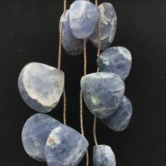 Iolite Grezzo Naturale in Perline Forma Cuore Piatto Sfaccettato a Mano Foro Laterale