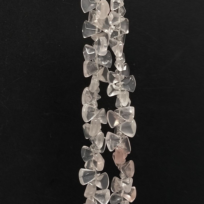 Quarzo Rosa Naturale in Perline Forma Triangolo Liscio a Mano Foro Laterale