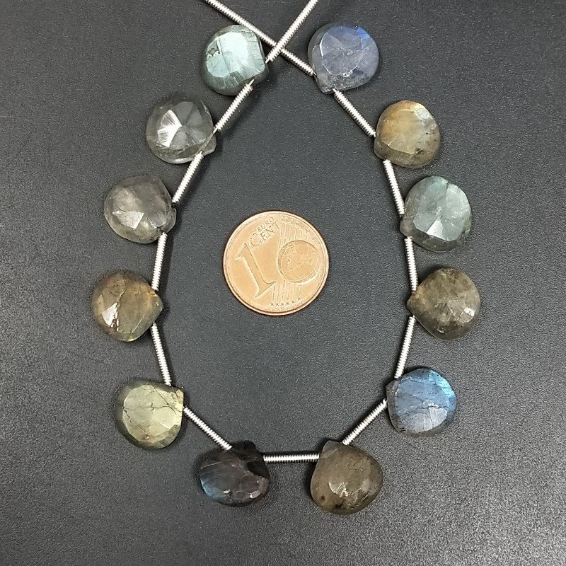 Labradorite Naturale Perline Forma Cuore Piatto Sfaccettato a Mano Foro Laterale