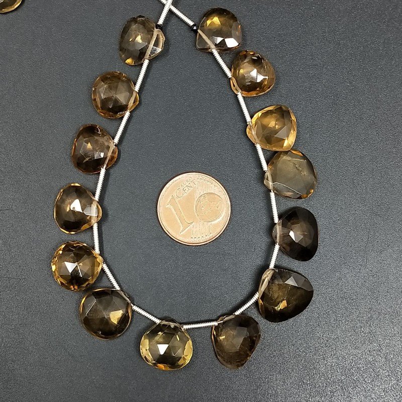 Quarzo Birra Naturale Perline Forma Cuore Piatto Sfaccettato a Mano Foro Laterale Quarzo Birra Naturale Perline Forma Cuore Piatto Sfaccettato a Mano Foro Laterale