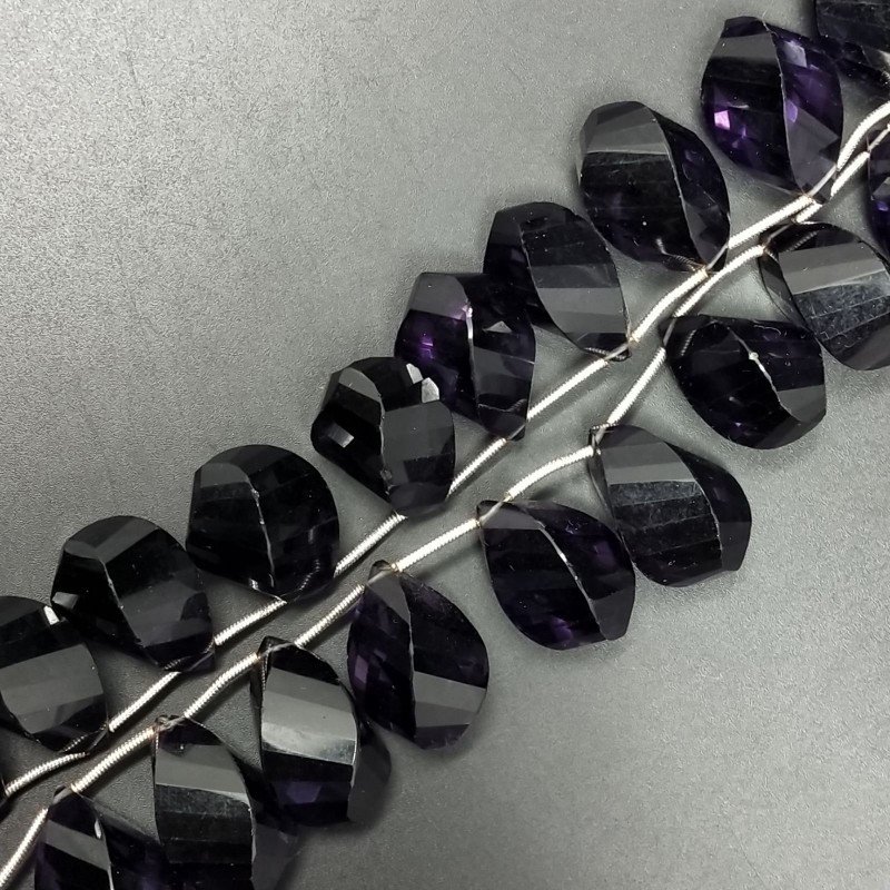 Ametista Idrotermale in Perline Forma Goccia Twist Sfaccettato a Mano Foro Laterale 10X20mm Ametista Idrotermale in Perline Forma Goccia Twist Sfaccettato a Mano Foro Laterale 10X20mm