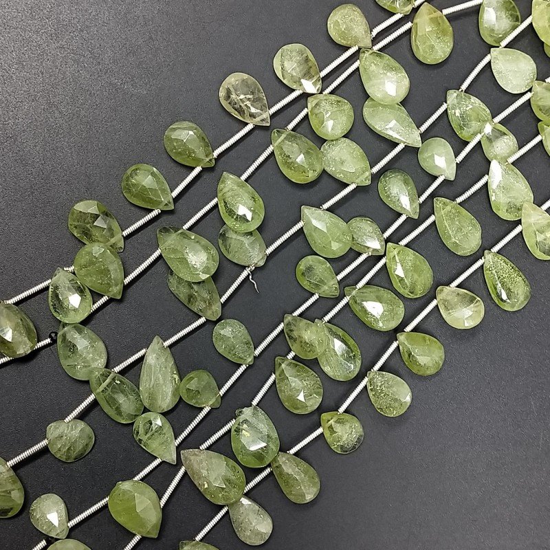 Zaffiro Verde Naturale in Perline Forma Goccia Piatto Sfaccettato a Mano Foro Laterale