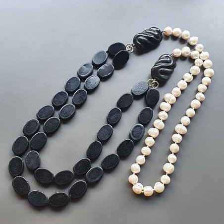 Collane agata nera ovale liscio 13x18 mm annodato con perle di fiume acqua dolce