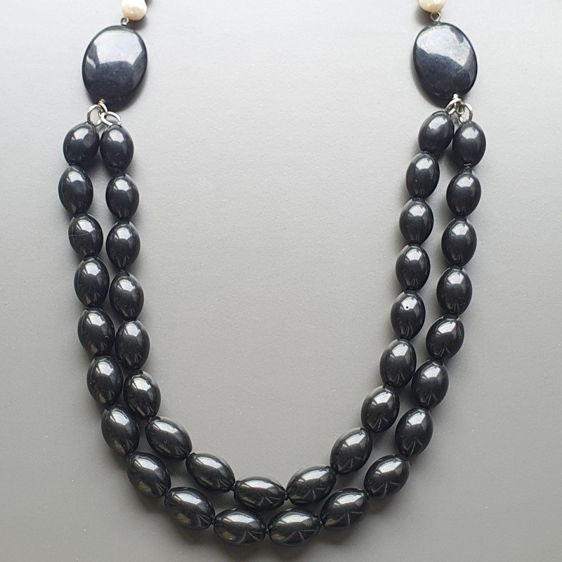 Collane agata nera ovale liscio 11x16 mm annodato con perle di fiume acqua dolce