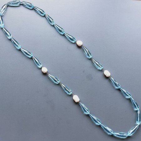 Collana cristallo acquamarina gocce sfac 10x29 mm con perle di fiume annodato e centrale a rosario