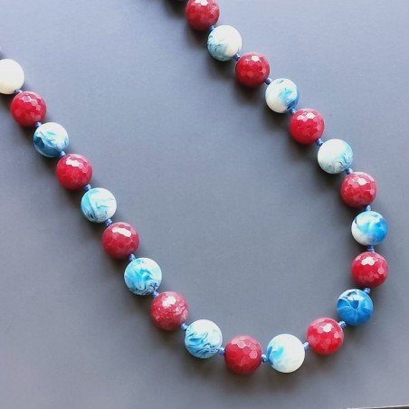 Collana radice di rubino sferica sfac con resina ambra blu sferico liscio 14 mm annodato