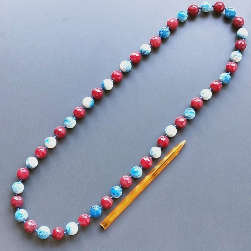 Collana radice di rubino sferica sfac con resina ambra blu sferico liscio 14 mm annodato