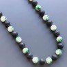 Collana pietra lavica sferica con resina ambra verde sferico 15mm annodato