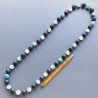 Collana pietra lavica sferica con resina ambra blu sferico liscio 14 mm annodato