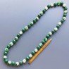 Collana radice di smeraldo sferica sfac con resina ambra verde sferico liscio 14 mm annodato