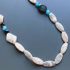 Collana diaspro picasso rosso ovale piatto liscio 13x28 mm e pietre dure miste annodato