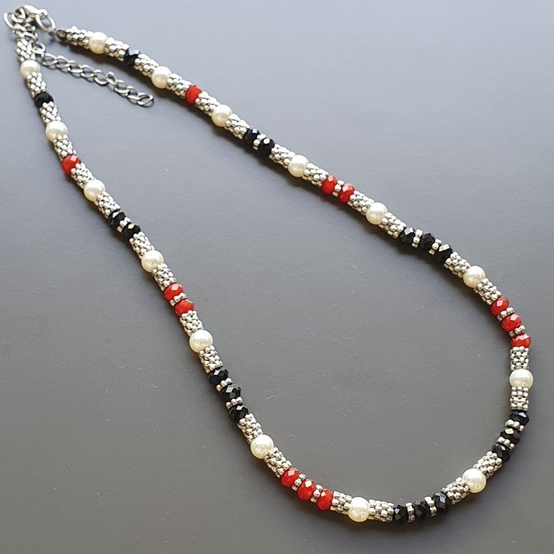 Collana girocollo cristallo multicolore rondelle sfac 8 mm con perle di fiume e ottone argentato lavorato 8mm infilato
