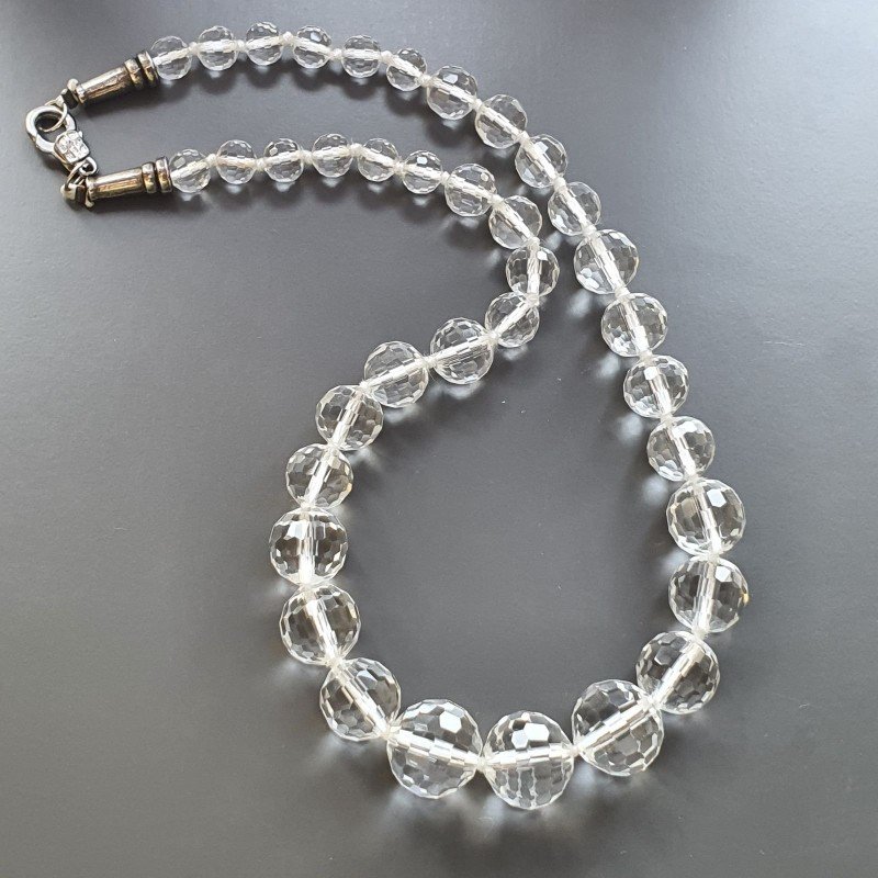 Collana girocollo cristallo di rocca sferico sfac 7-16 mm graduazione annodato