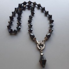 Collana girocollo cristallo rombo sfac di vari colori con pendente annodato