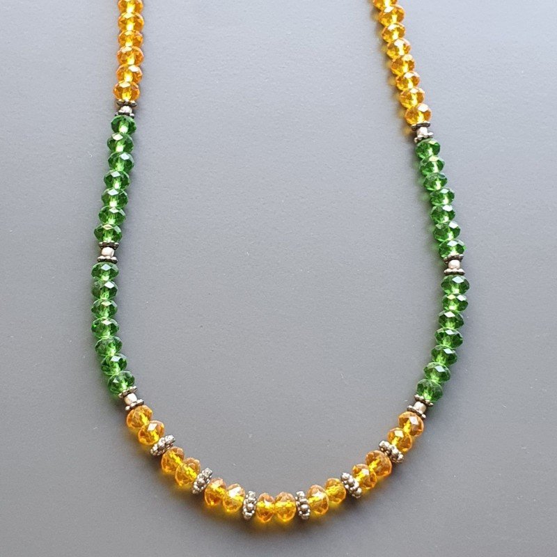 Collana girocollo cristallo rondelle sfac con ottone argentato lavorato infilato