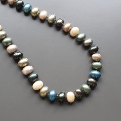 Collana girocollo perle di maiorca ovali lisce annodato