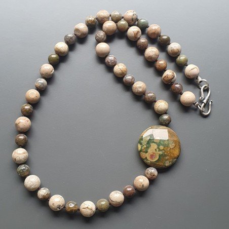 Collana girocollo diaspro verde sferico liscio 10-8 mm e moneta sfac annodato