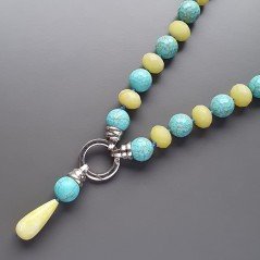 Collana girocollo pasta di turchese sferico sfac 15mm con rondelle di giada oliva annodato con pietre miste e pendente
