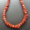 Collana girocollo corallo bambo arancione forma bambo annodato