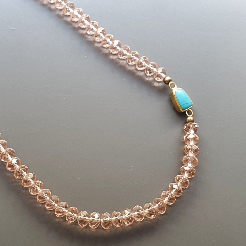 Collana girocollo cristallo rosa rondelle sfac 8 mm con pietra montata in ottone infilato