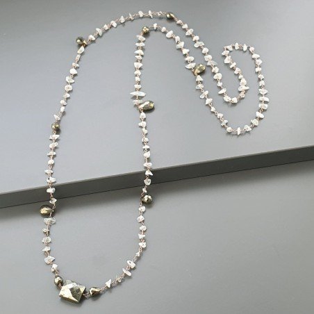 Collana A Nodo Orafo Rosato Con Labradorite Bianca E Pirite Naturale