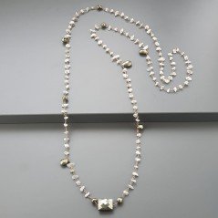 Collana A Nodo Orafo Rosato Con Labradorite Bianca E Pirite Naturale