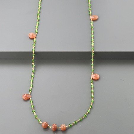 Collana A Nodo Orafo Rosato Con Cristallo Verde E Pietra Di Luna Beige