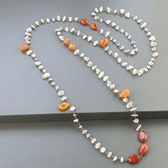 Collana A Nodo Orafo Rosato Con Labradorite Bianca E Corniola