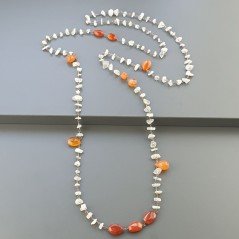 Collana A Nodo Orafo Rosato Con Labradorite Bianca E Corniola