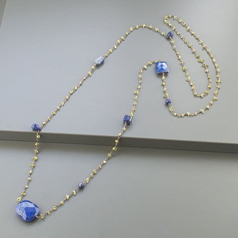 Collana A Nodo Orafo Rosato Con Peridoto E Lapis Lazuli