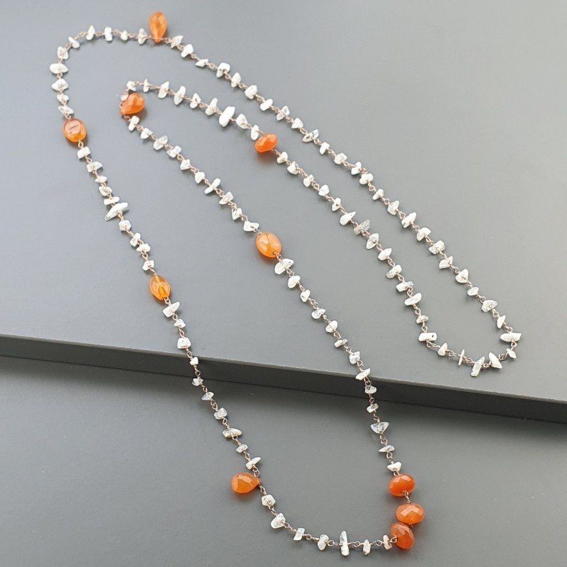 Collana A Nodo Orafo Rosato Con Labradorite Bianca E Corniola