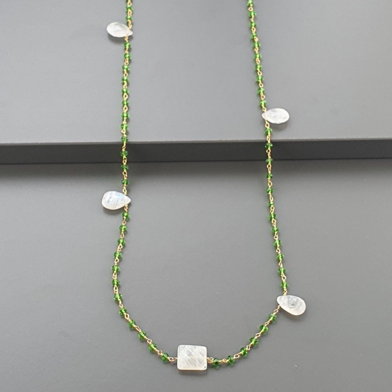 Collana A Nodo Orafo Rosato Con Cristallo Verde E Labradorite Bianca