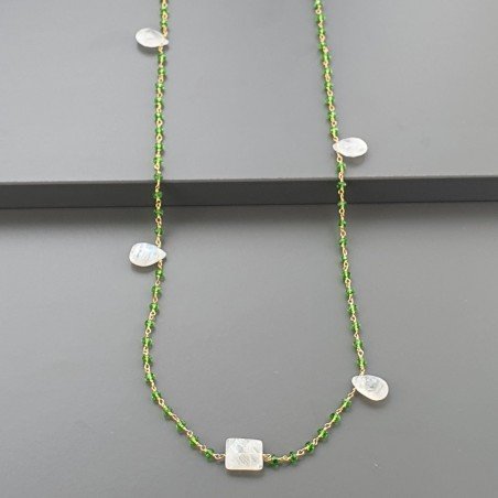 Collana A Nodo Orafo Rosato Con Cristallo Verde E Labradorite Bianca